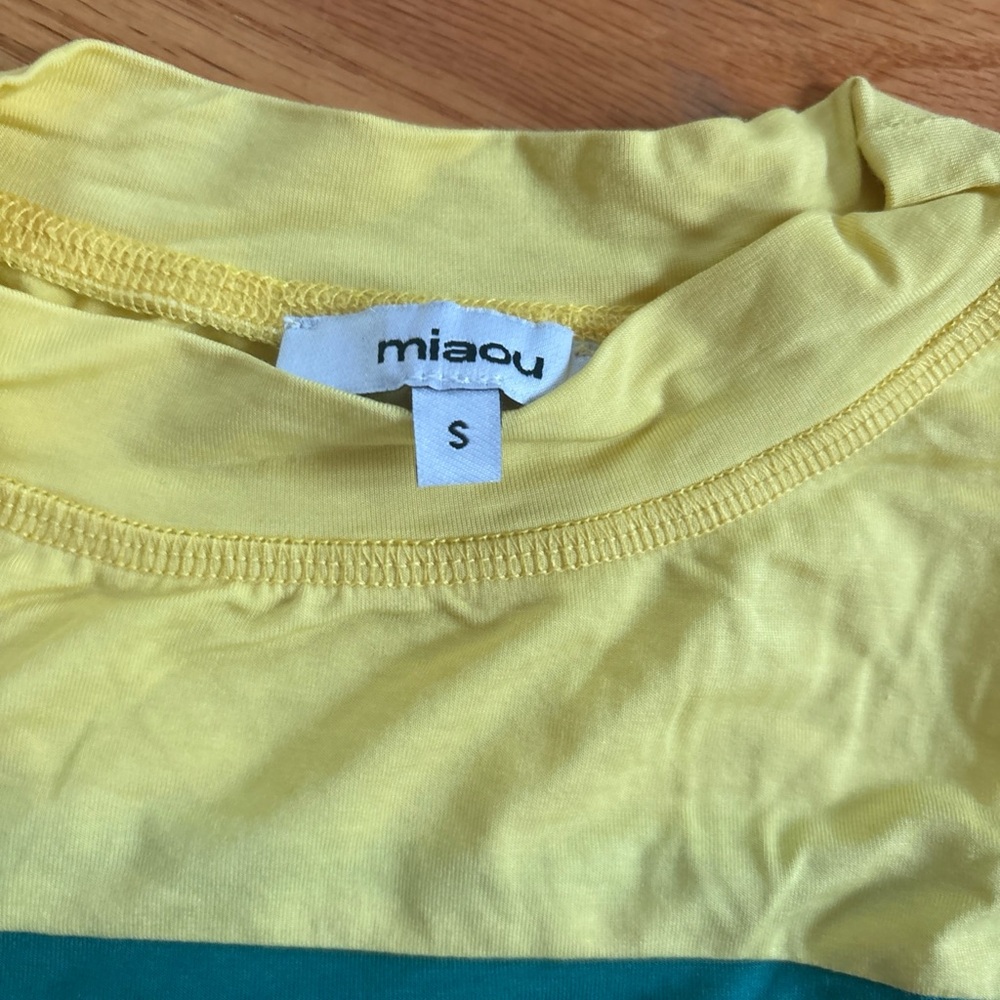 Miaou Yellow Crewneck Tee with Teal Accent - Picture 2 of 3